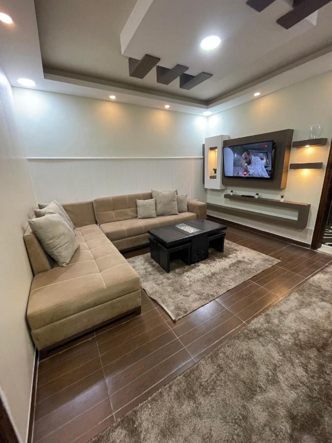 Oqdeh Studio จีราช ภายนอก รูปภาพ